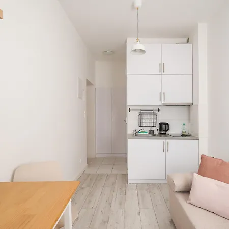 Tamka Powisle Pink By Bookinghost アパート *