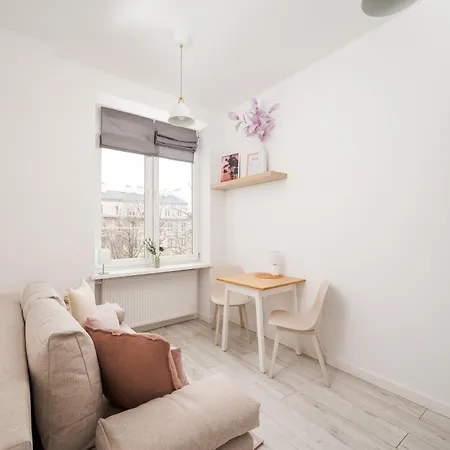 Tamka Powisle Pink By Bookinghost Apartmán Varšava