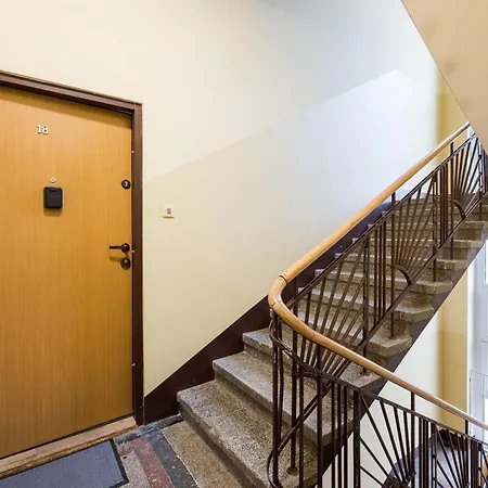 Tamka Powisle Pink By Bookinghost *